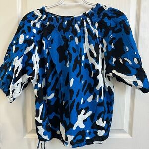 Calvin Klein Blue Camo ¾ Short Sleeve Top – Size Medium – Puff Sleeve NWT